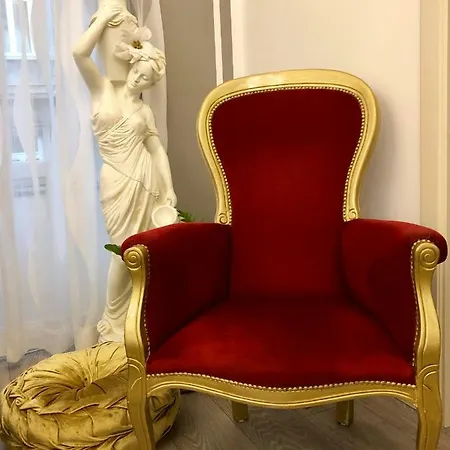 Cont- Luxury Heritage Apartment Apartmán