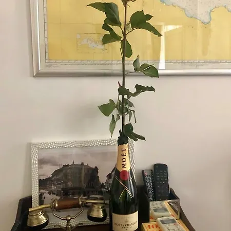 Cont- Luxury Heritage Apartment Apartmán