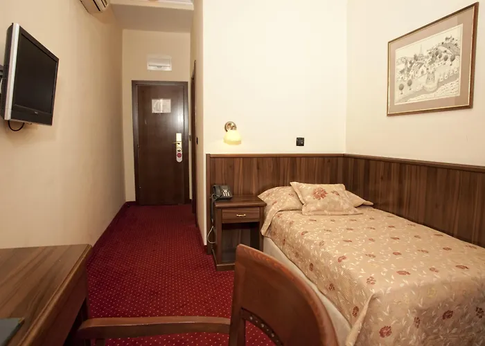 Apartment Cont *